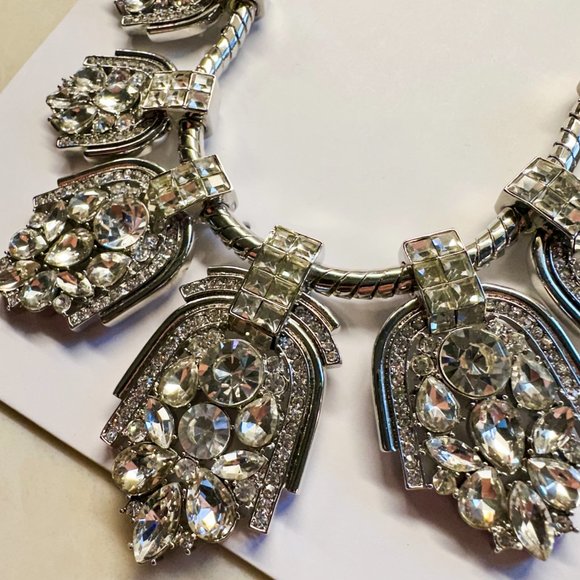 BaubleBar Statement Necklace - Picture 3 of 3